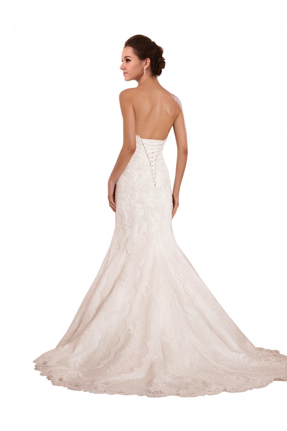 Sweetheart Chapel Train Lace Ivory Sleeveless Sexy Wedding Dress Darwin
