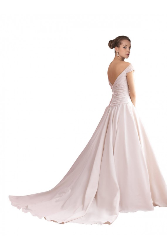 Sweetheart Chapel Train Satin Ivory Sleeveless Wedding Dresses Darwin