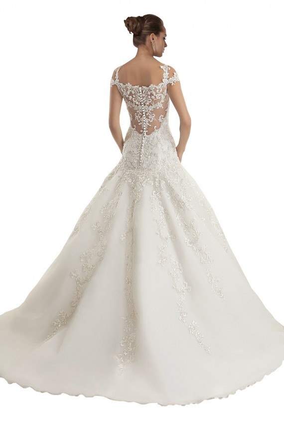 Off the Shoulder Sweep Train Tulle & Lace Ivory Sleeveless Wedding Dress Darwin