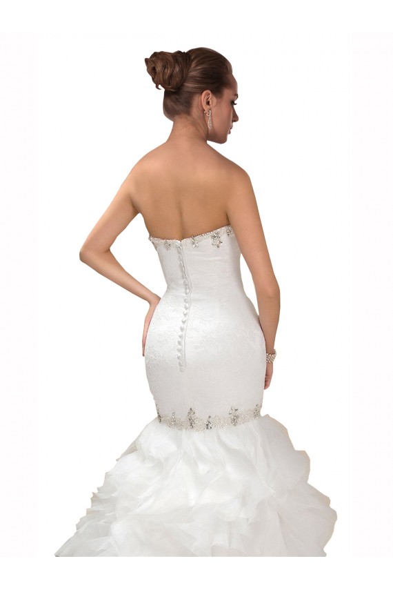 Sweetheart Chapel Train Tulle White Sleeveless Wedding Dress Darwin