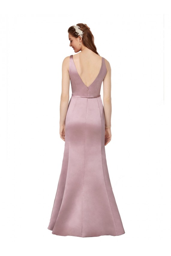 V-Neck Long Satin Burgundy Sleeveless Formal Evening Gown / Prom Dress / Bridesmaid Dress Darwin