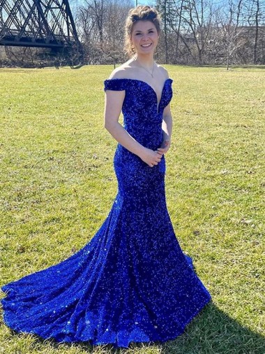 Off the Shoulder Sweep Train Velvet Sequin Royal Blue Sleeveless Prom Dress Darwin