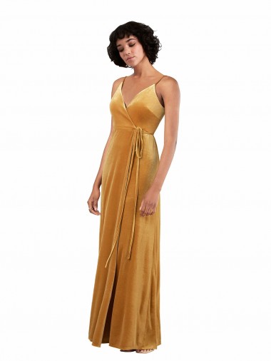 V-Neck Long Stretch Velvet Gold Sleeveless Black Tie Evening Gown / Prom Dress / Bridesmaid Dress Darwin